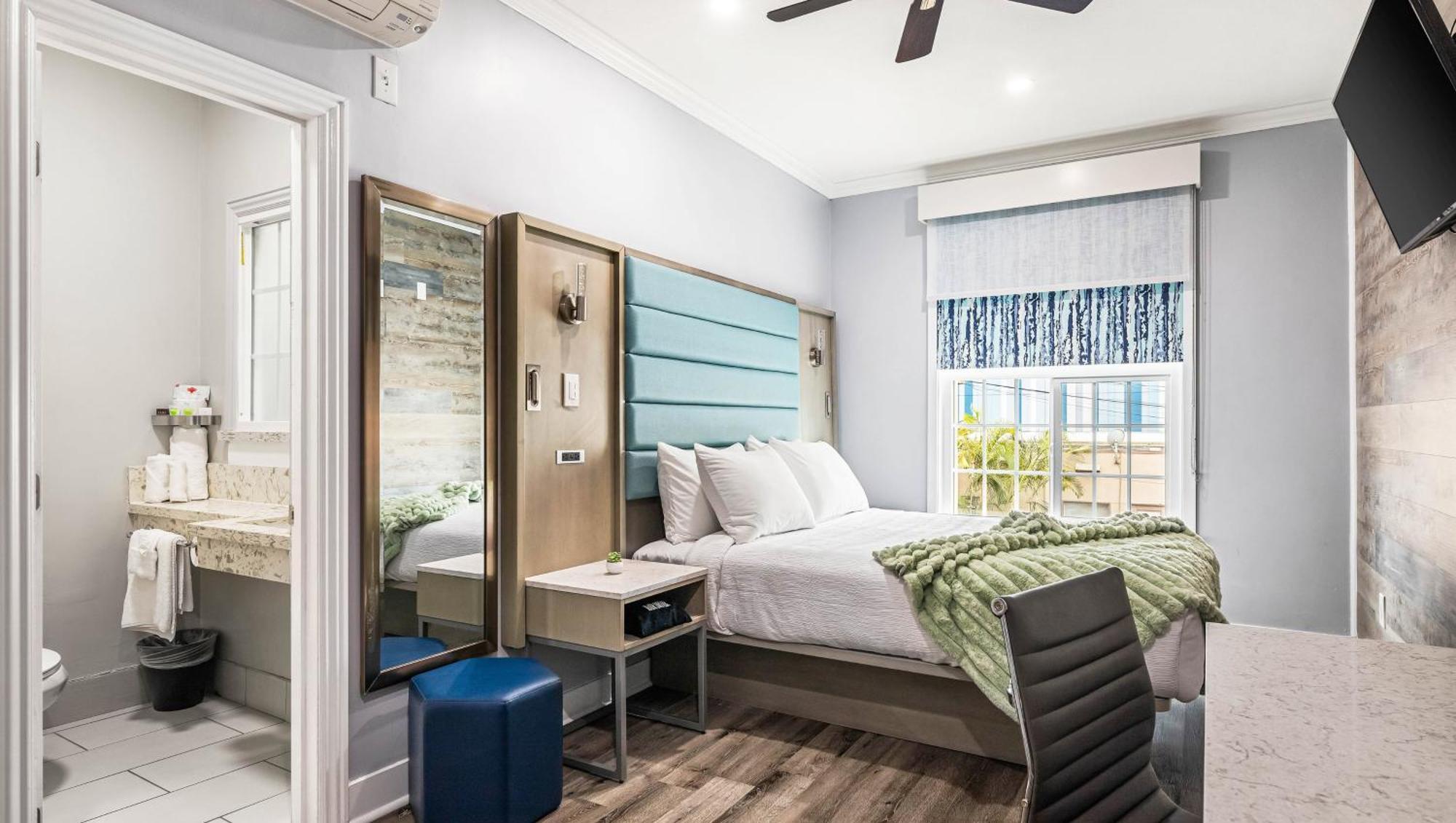 Hotel Lumea By The Sea Long Beach